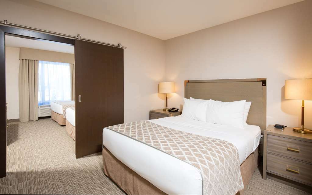 Pomeroy Hotel Fort Mcmurray Pokoj fotografie
