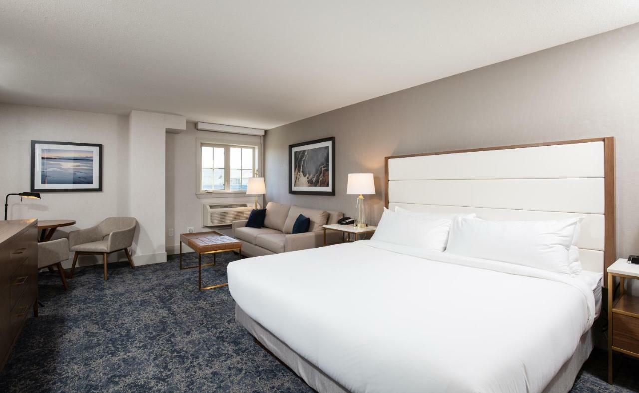 Pomeroy Hotel Fort Mcmurray Exteriér fotografie