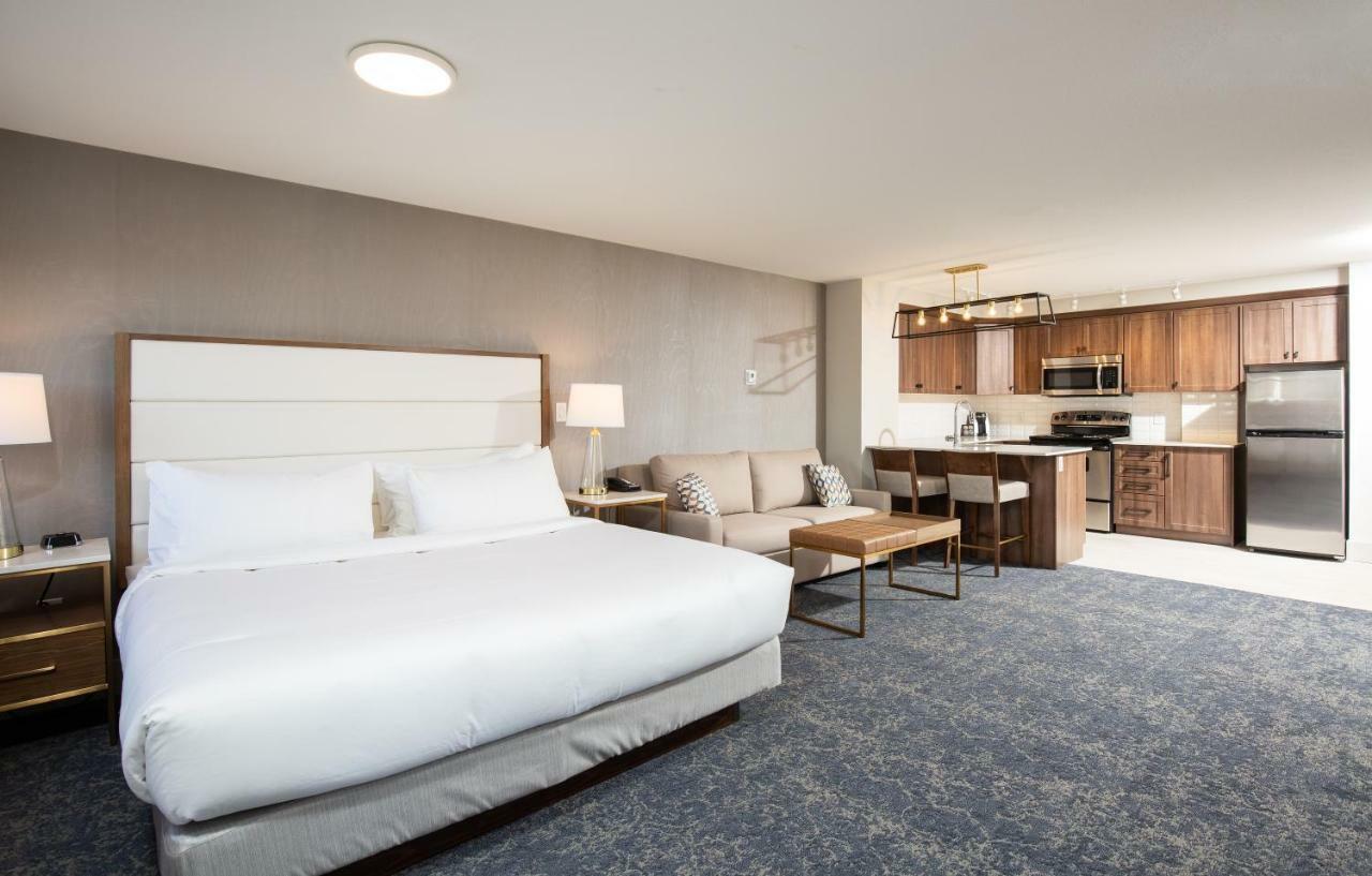 Pomeroy Hotel Fort Mcmurray Exteriér fotografie